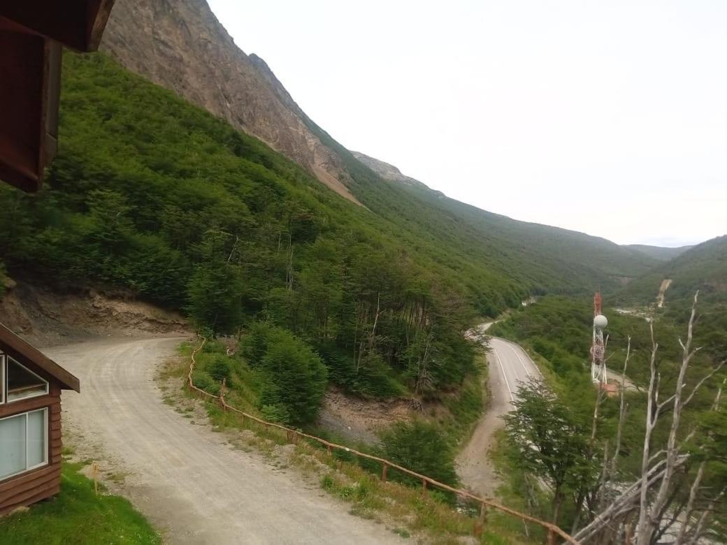Bagu Ushuaia Hotel Bagian luar foto